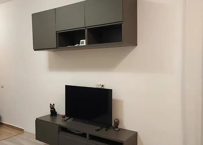 Mika's Pearl * Bucureşti